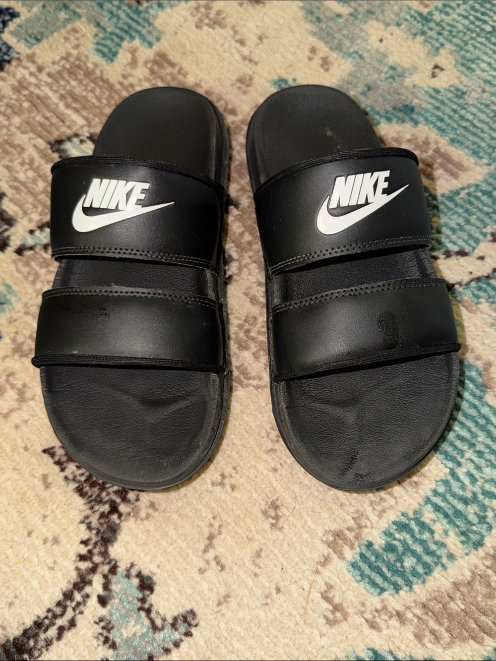 Womens 7 Nike Benassi Duo Ultra Slides